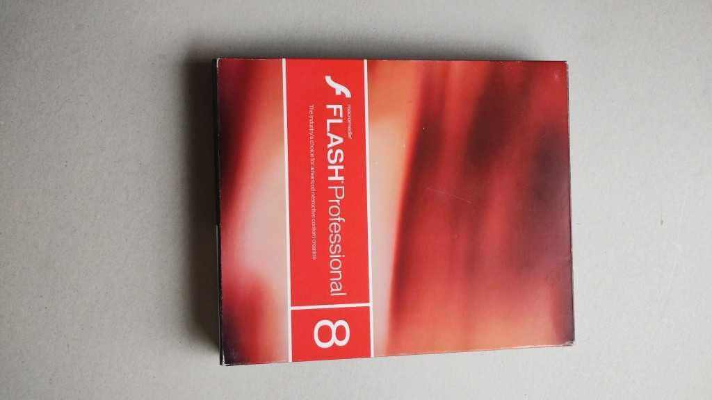Macromedia Flash Professional 8 starsza wersja pudełkowa Adobe Animate