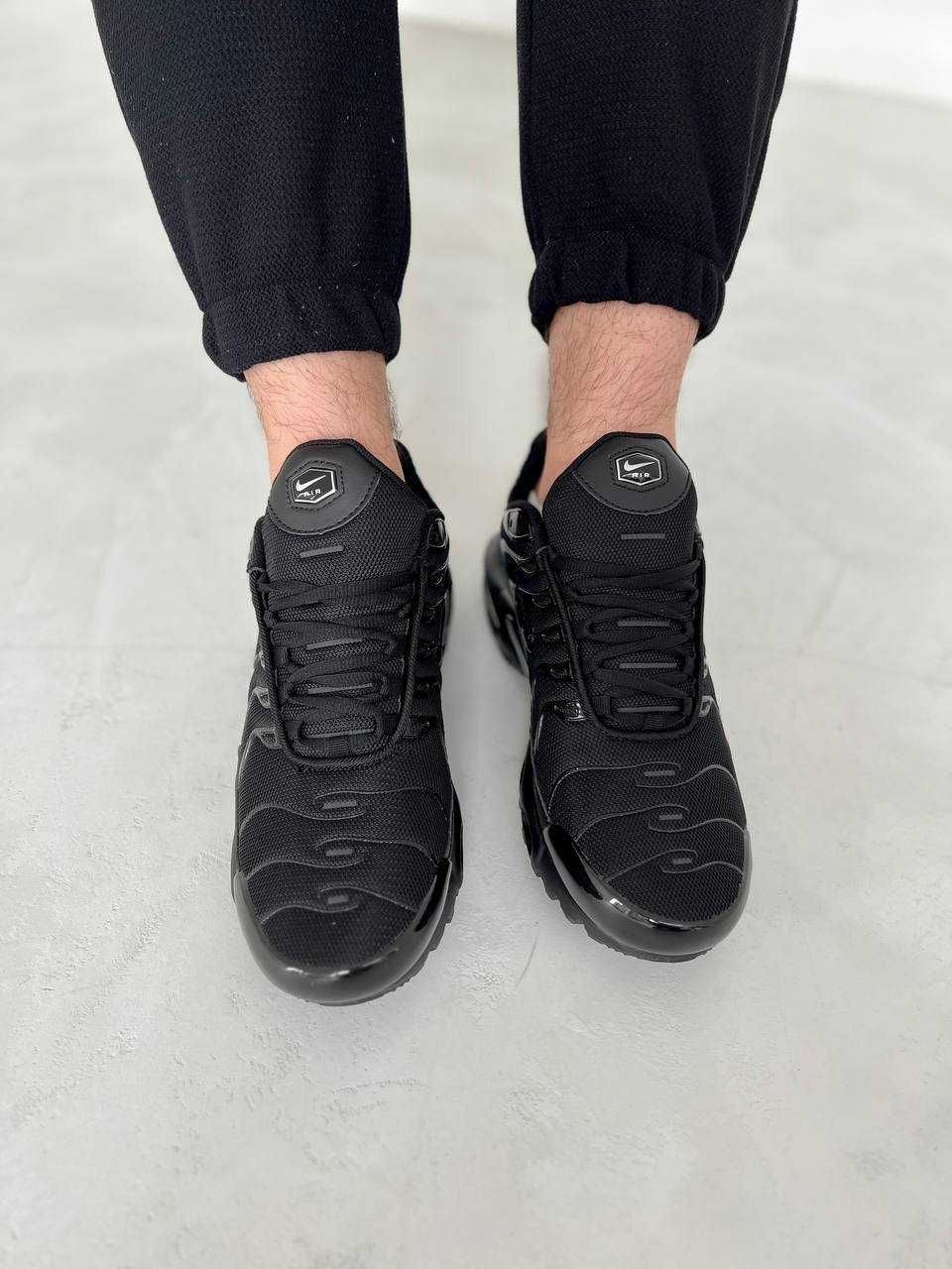 Жіночі кросівки Nіке Air MAX чорний 99549 ТОП
