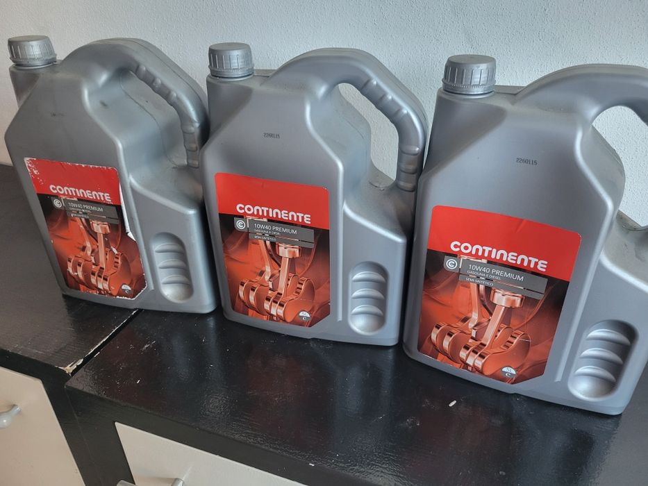 3 garrafões de 5L