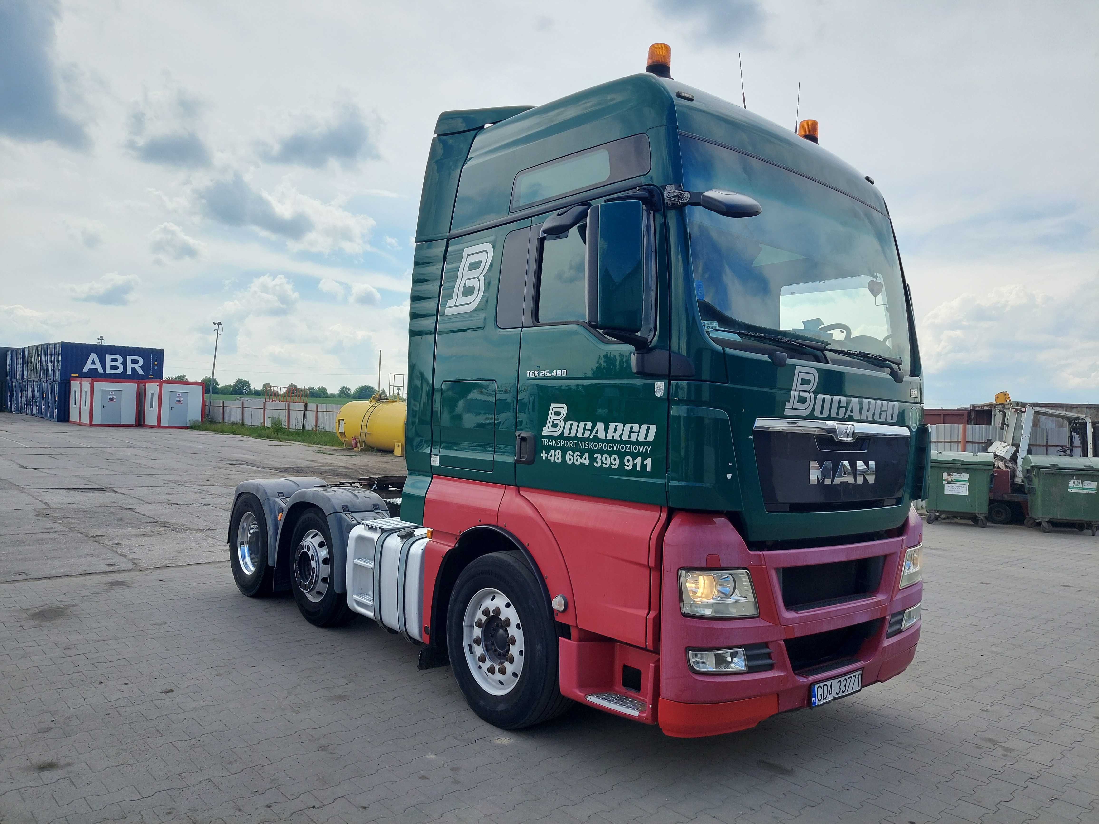Man 26,480 tgx 6x2 euro 5 oś skrętna. Zarejestrowany jako specjalny