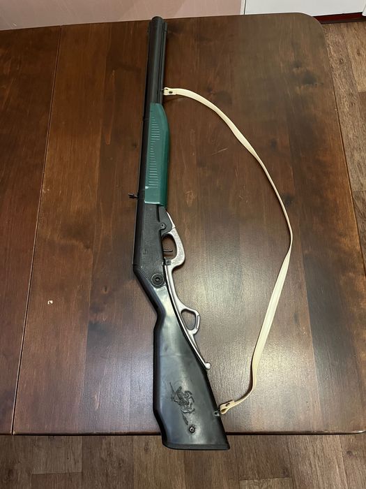 Дитяча рушниця (вінчестер) часів СРСР. Гарний стан. Абсолютно робоча.