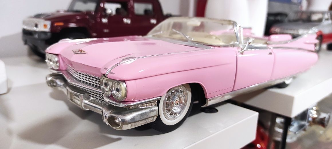 1/18 Cadillac eldorado carro coleção miniatura Maisto