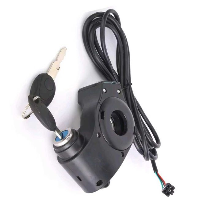 Stacyjka +2klucze,voltomierz,hulajnoga-skuter elektr,3przewody,1.8m