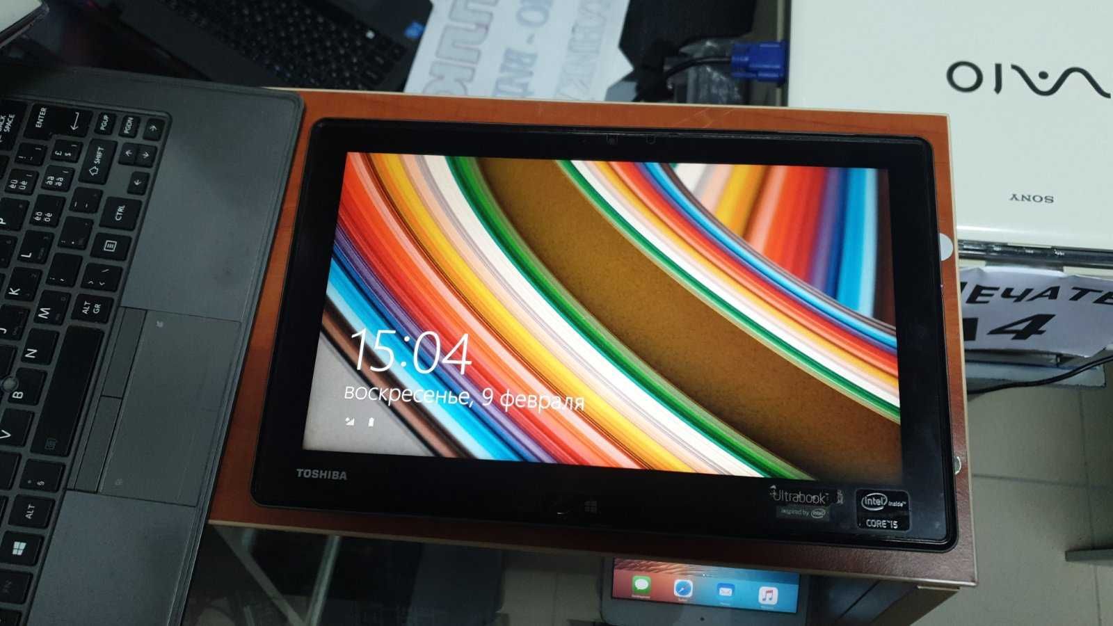 Ноутбук планшет Toshiba 12 дюймов