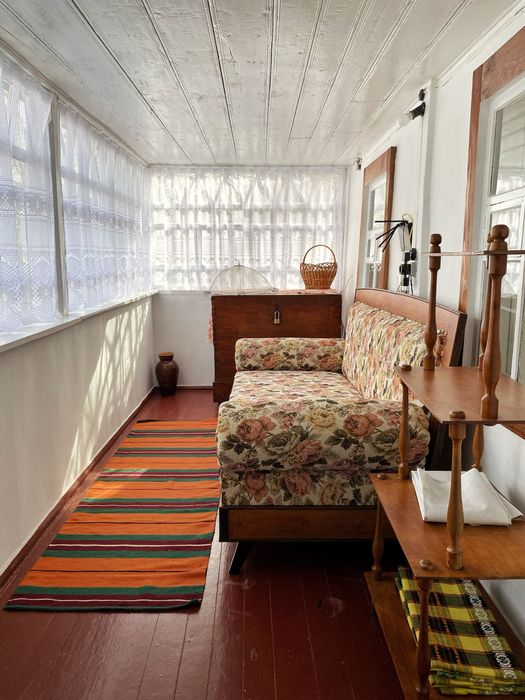 Оренда будинку на вихідні у Опішні