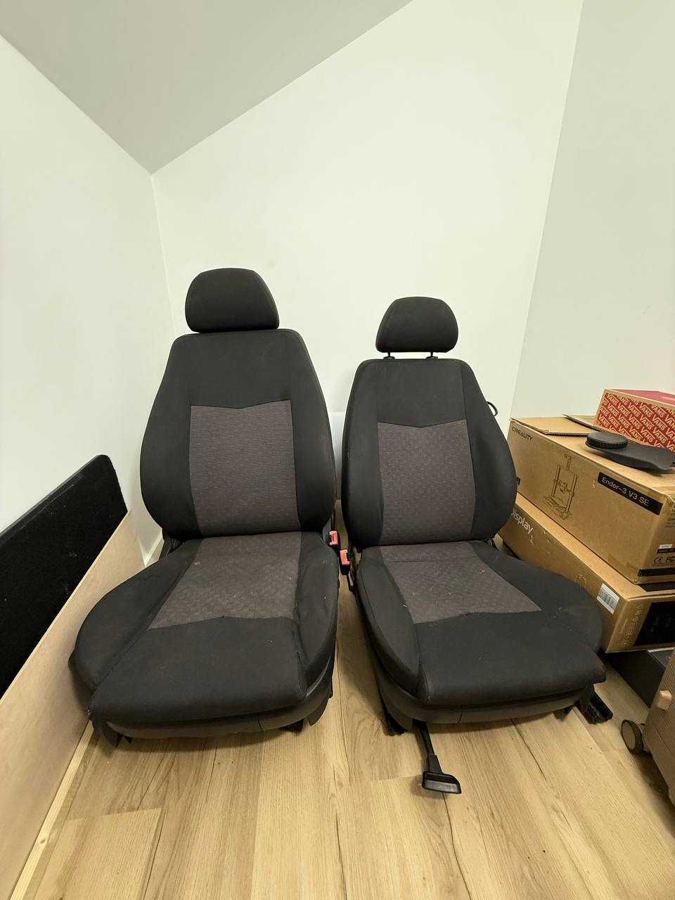 Seat Ibiza 6L seats