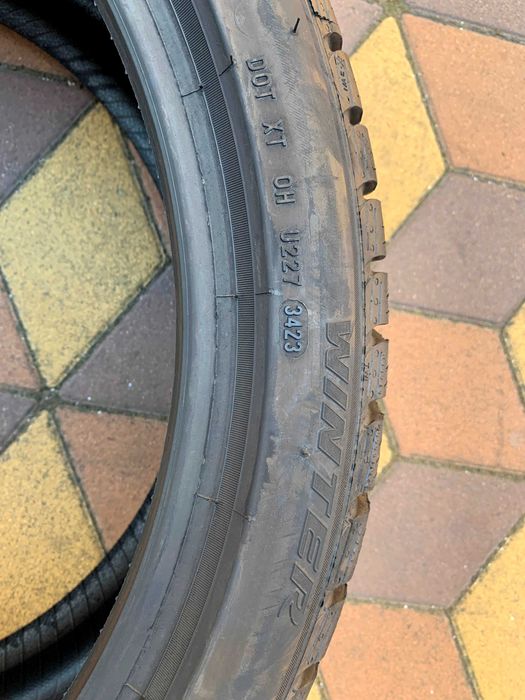 255/35 R21 + 275/35 R21 Pirelli Sottzero 3. Шини зимові Tesla Model Y