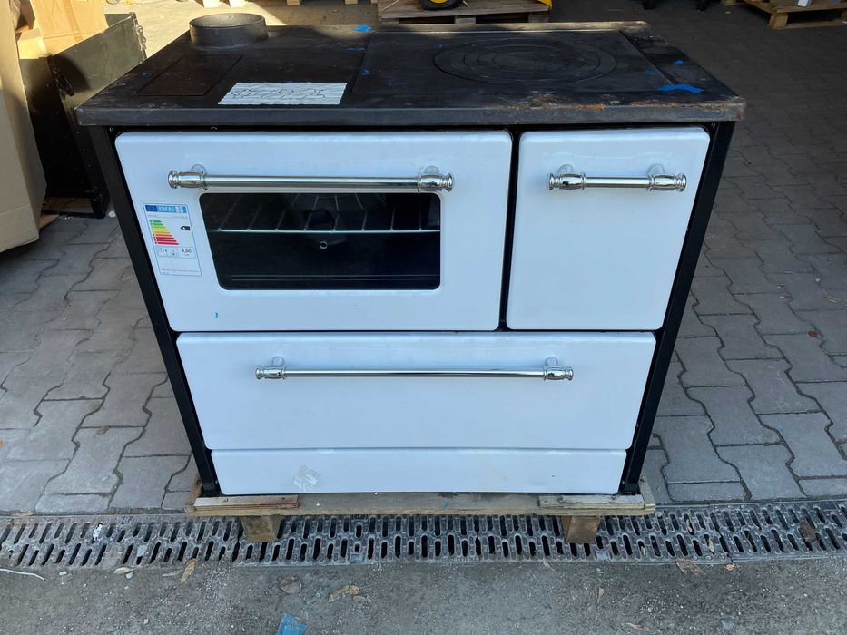 Kuchnia węglowa emaliowana grudziądzka na drewno OMEGA 701 9kW II Gat