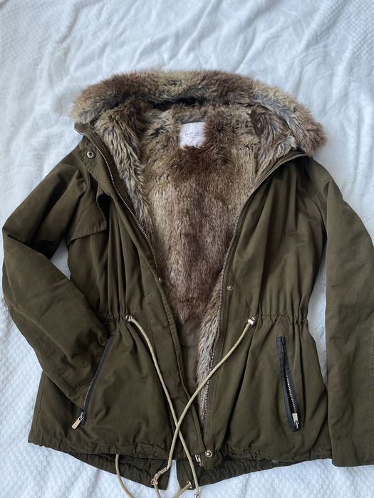 Парка Zara, кольору Хакі