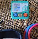 Manometr elektroniczny do serwisu klimatyzacji