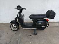 Vespa elétrica para criança