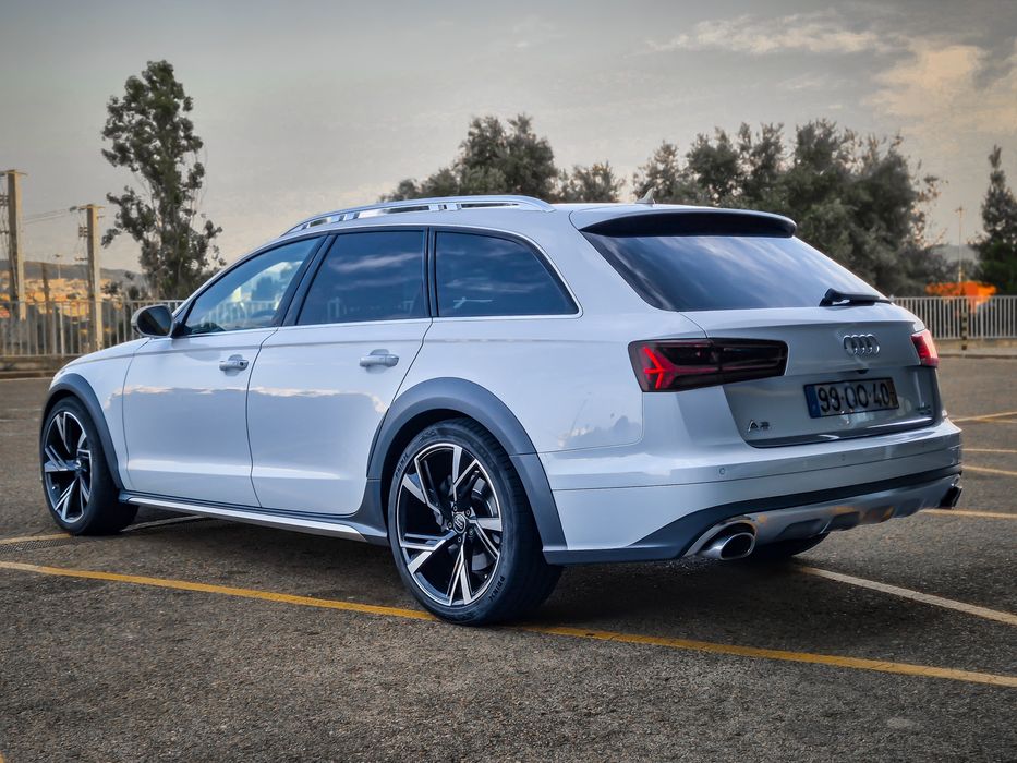 Audi A6 Allroad 3.0 BiTDI 320cv Quattro