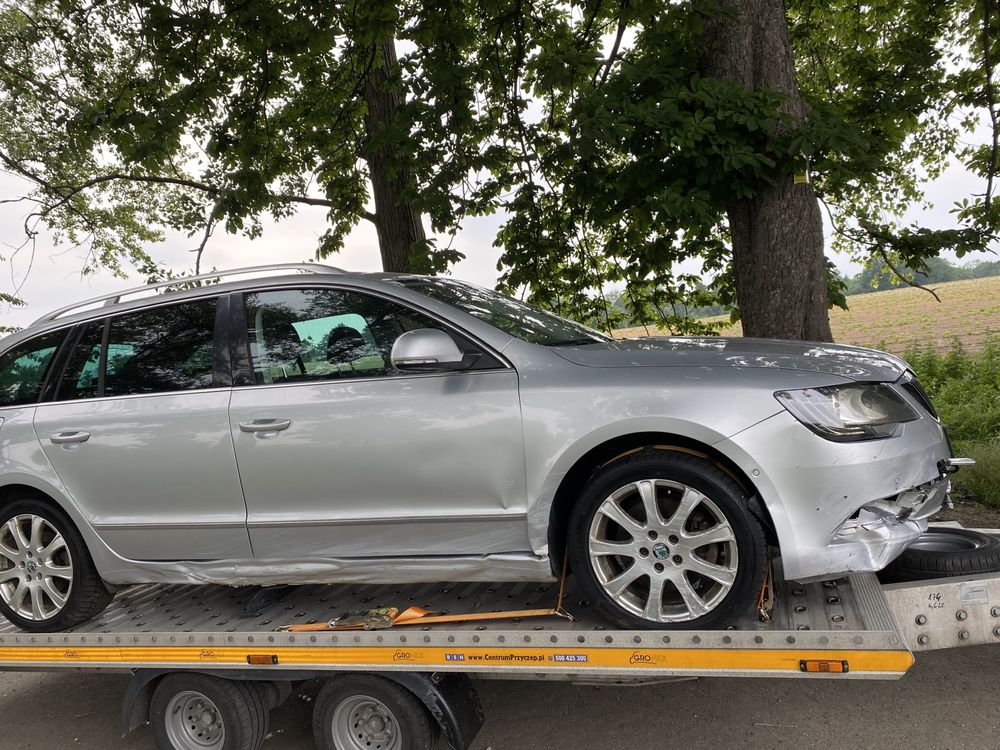 Skoda Superb 2.0 TDI 4x4 Business Navi Xenon Led Memory