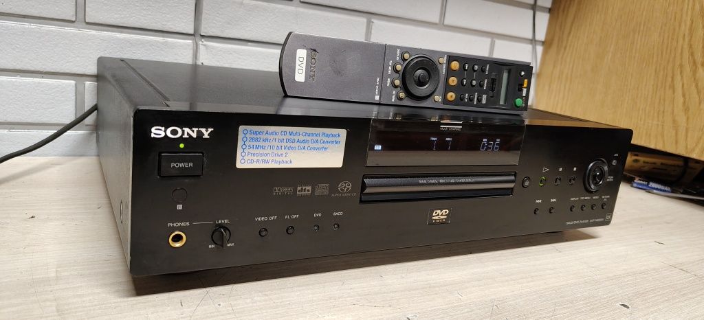 Odtwarza CD Sony DVP-NS900V QS.