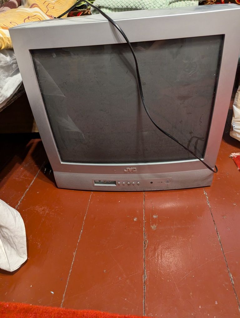 JVC 21" ТВ для дачі