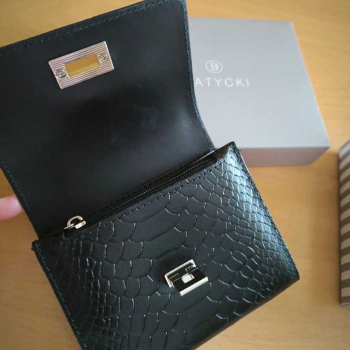 Batycki elegancki skórzany portfel damski Pyton czarny prezent