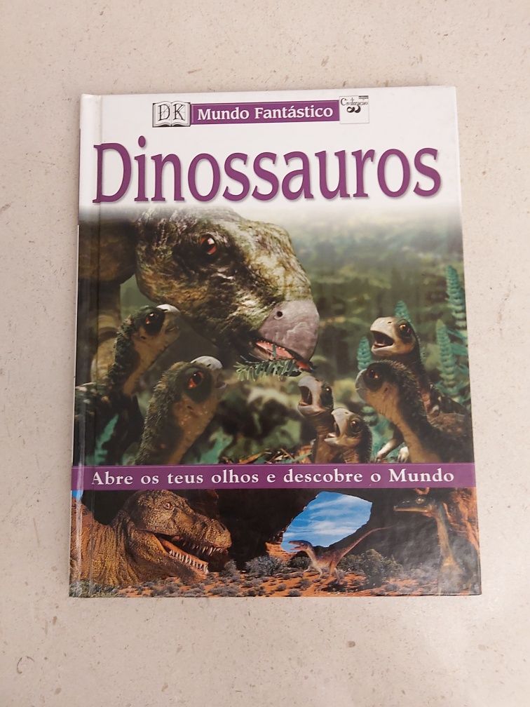 Livro sobre Dinossauros