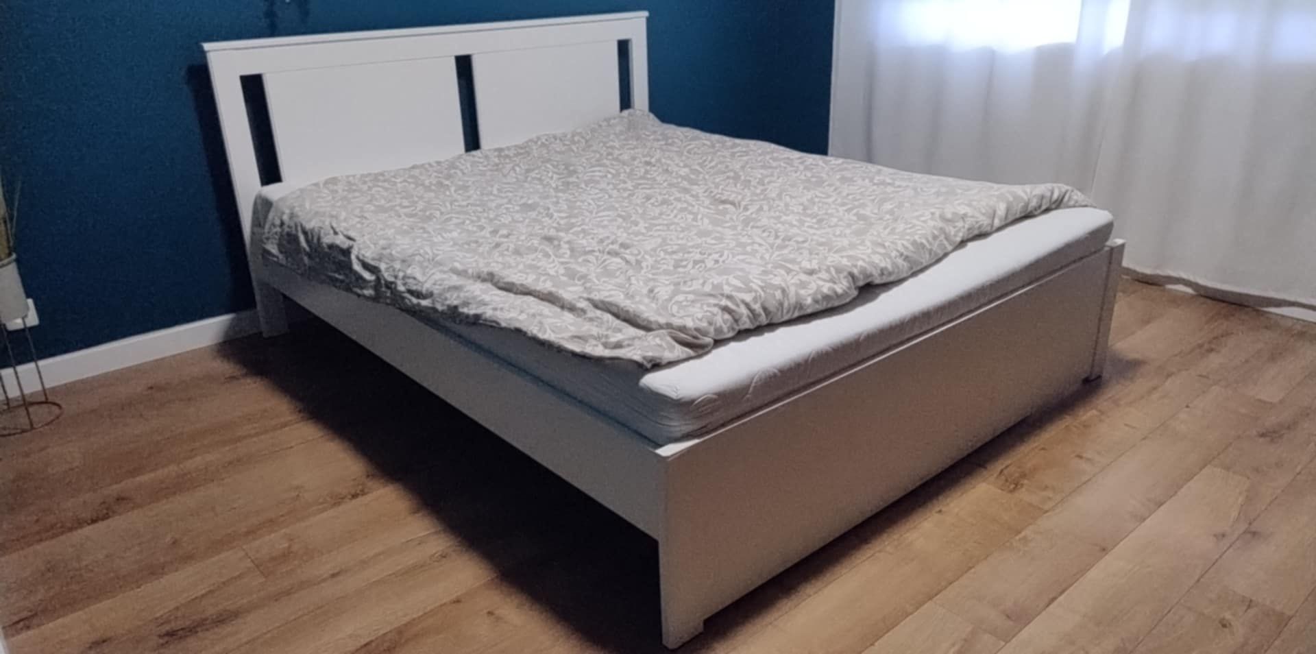 Łóżko IKEA białe