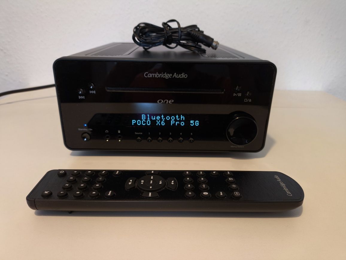 Amplituner Cambridge Audio One CD-RX30 bluetooth