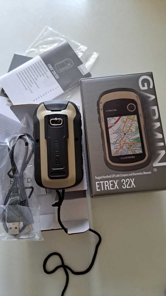 Garmin eTrex 32x GPS portátil e robusto + micro SD 32 GB