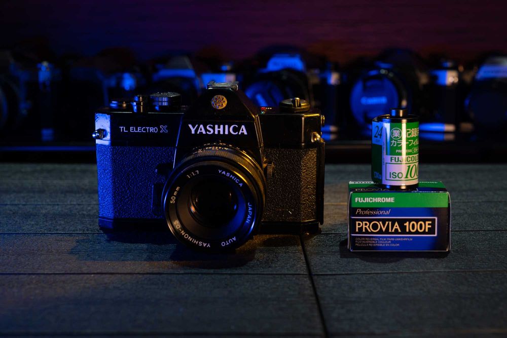 Пленочный Yashica TL Electro X + объектив Yashinon-DS 50mm f/1.7