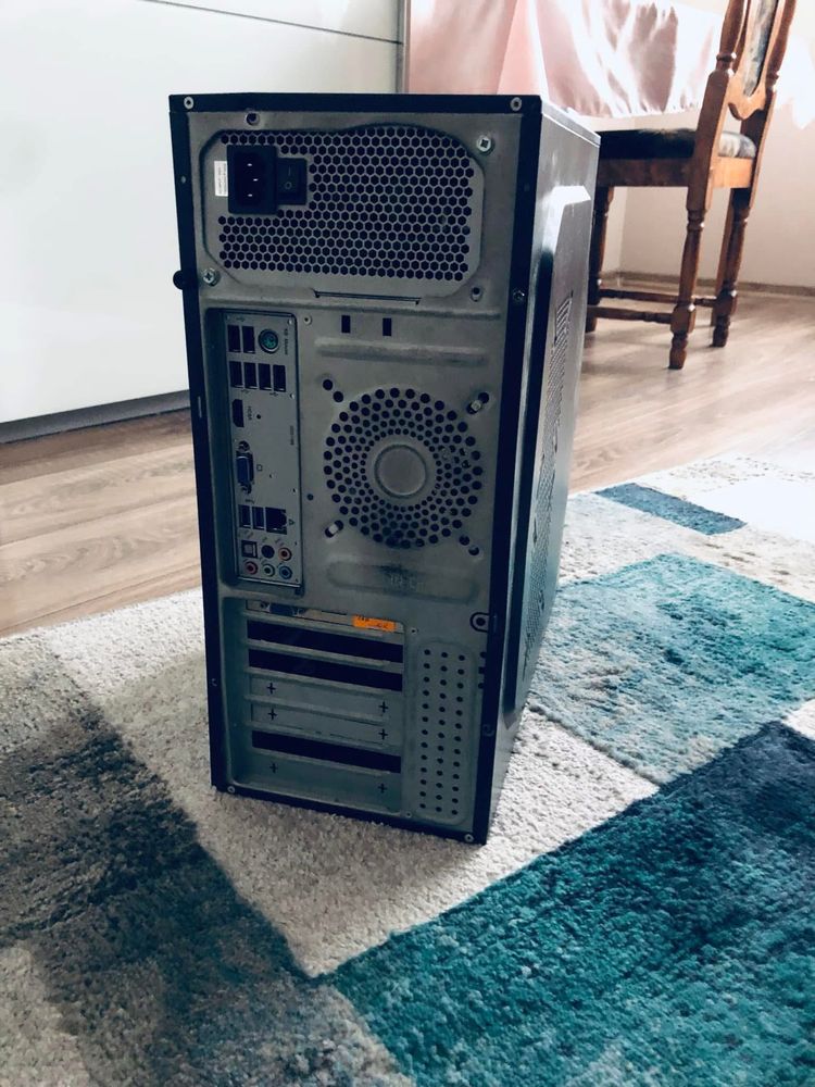 Komputer stacjonarny intel core i3 8gb ram geforce gt705 2gb