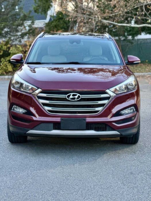 Hyundai Tucson Limited      2018