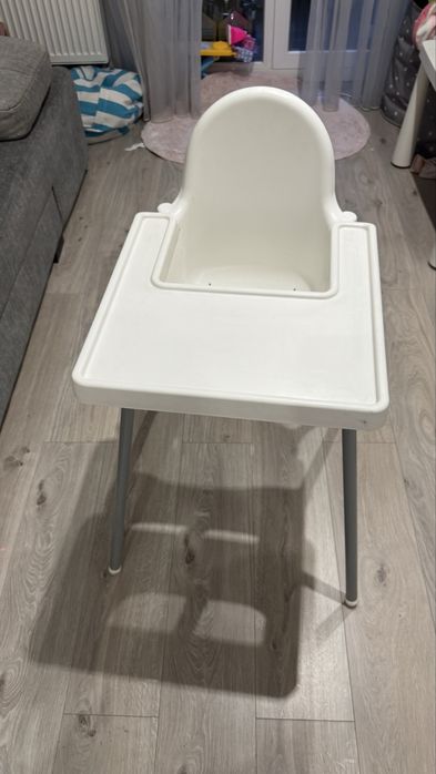 Дитячий стілець для годування IKEA