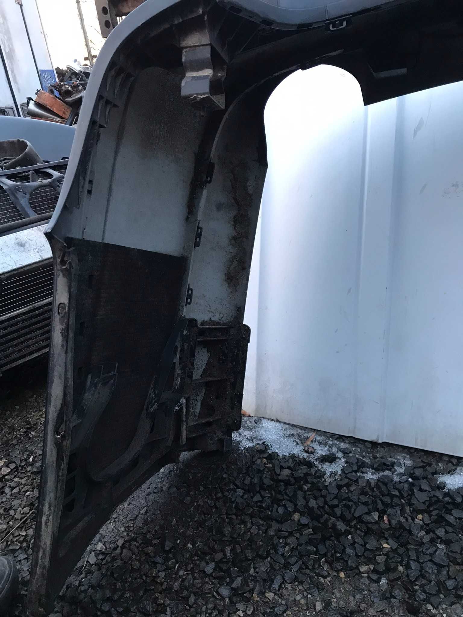 Zderzak tył Mercedes w211 kombi avantgarde