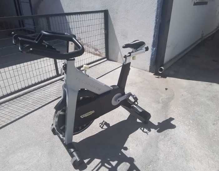 Bicicleta Technogym