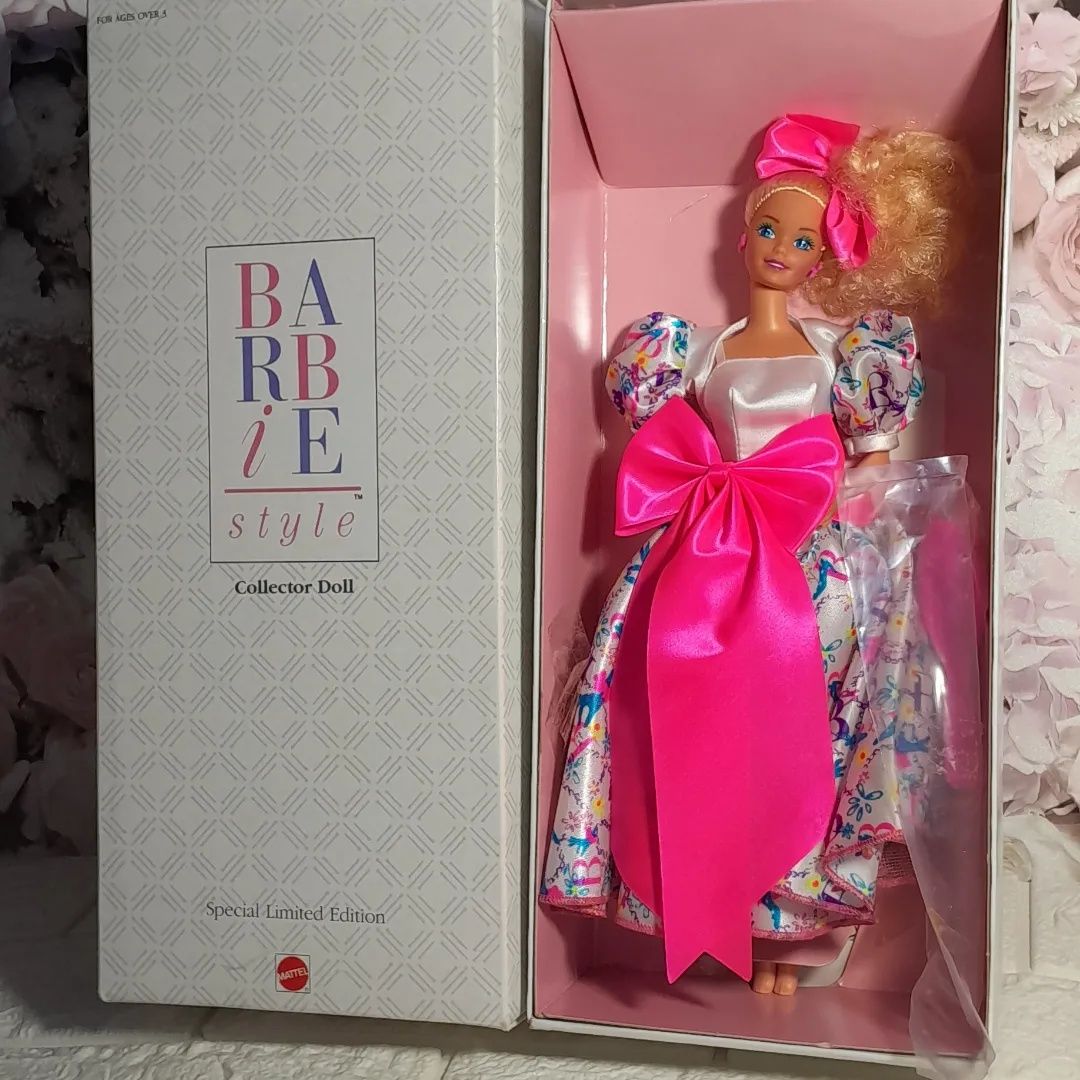 Колекційні ляльки Барбі 90-х років