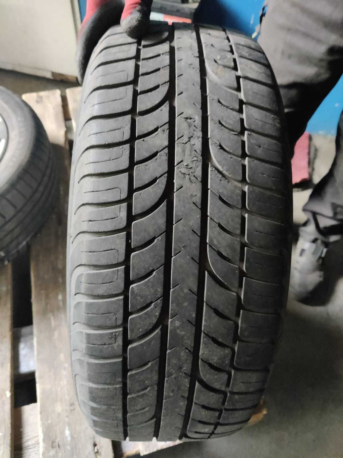 4x Koła Felgi Opel Astra H 205/55 R16 Oryginalne alufelgi Opony letnie