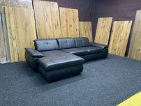 Новий шкіряний диван розкладний чорний megapol німечинна