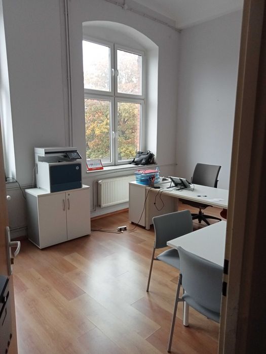 Lokal biurowy - 30 m2 - 2 pomieszczenia - Wałbrzych- ul. Wrocławska