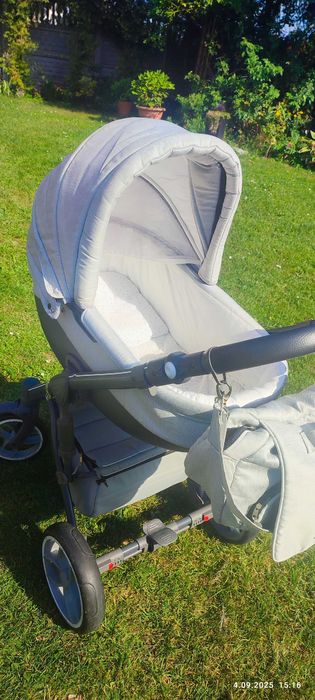 wózek dziecięcy Baby Merc 3 w 1 z fotelikiem samochodowym