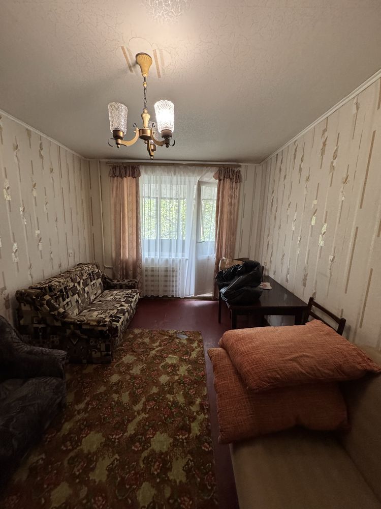 Продам 1 кімнатну каартиру