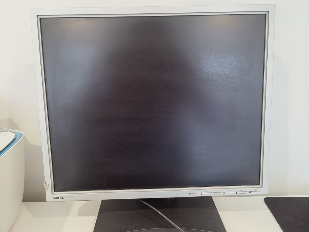 Ecrã LCD Benq 17"