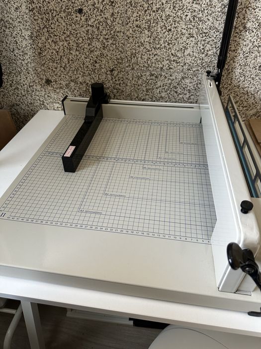 Guilhotina Manual Profissional A3