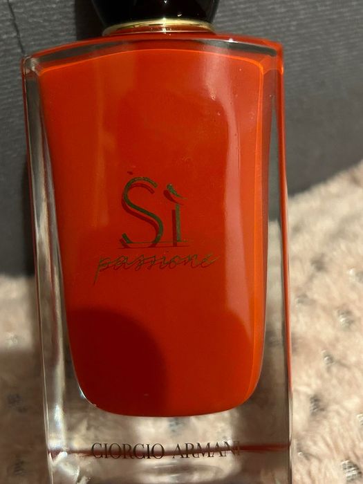 Woda perfumowana dla kobiet Sì Passione - Armani