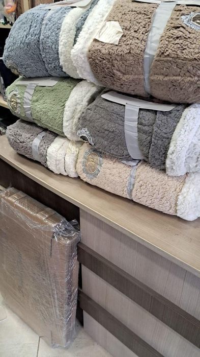 Плед-покривало з овчини 200х230