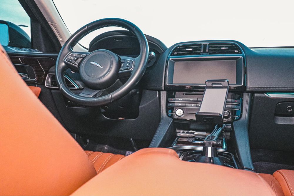 Jaguar F-Pace i4D 2.0 150.000kms