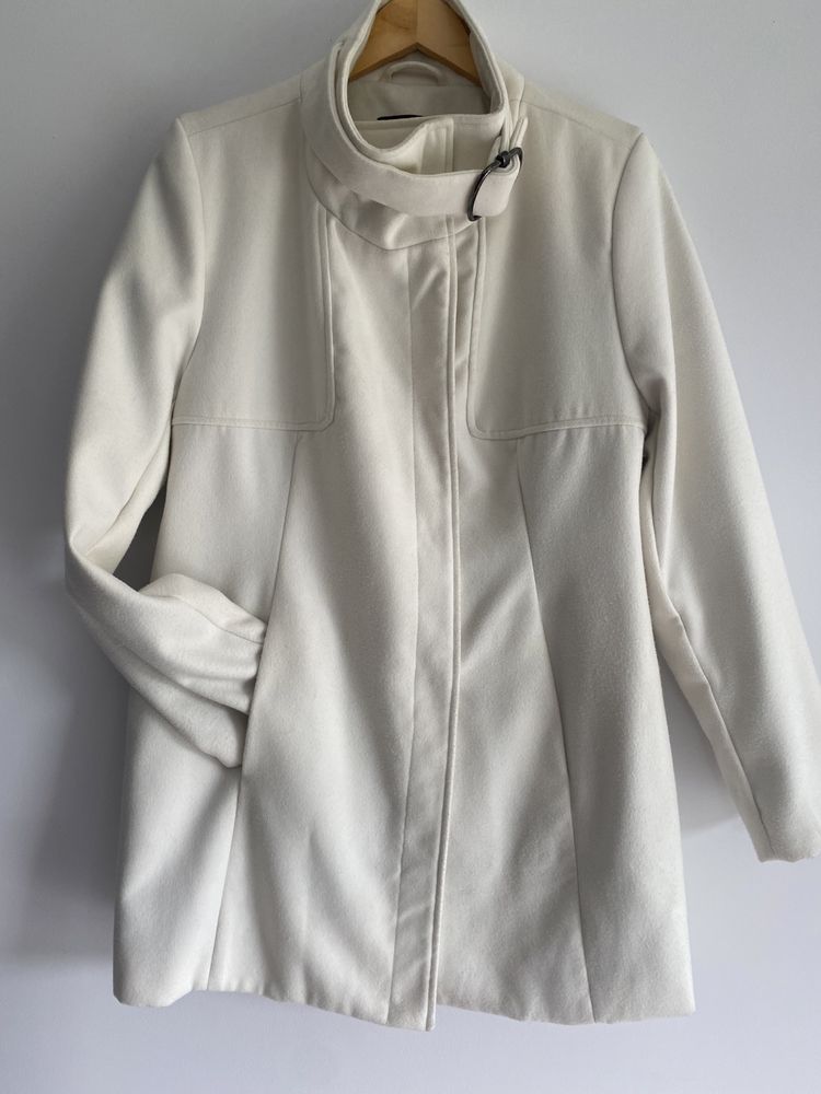 Savoir płaszcz kremowy biały 40 L