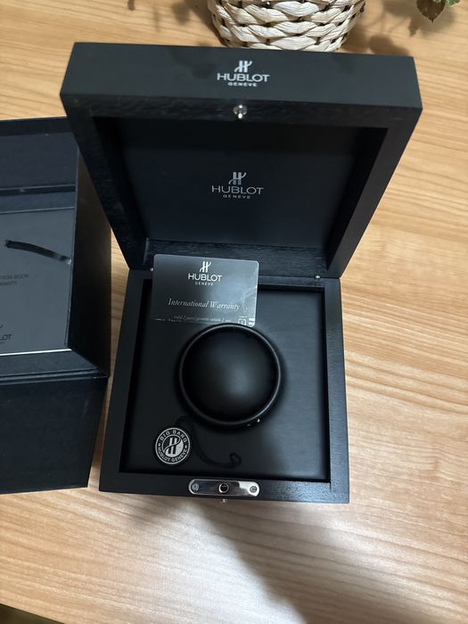 Caixa de relogio original hublot big bang