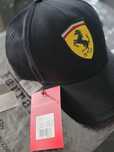Nowa czapeczka ferrari