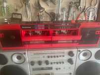 Radiomagnetofon tzw ,,jamnik,, całkowicie sprawny