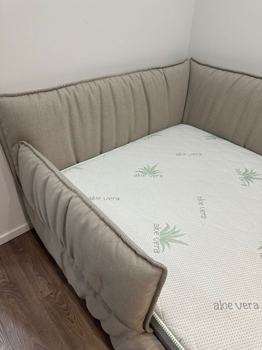 Ліжко Woodsoft з підйомним механізмом і матрацом