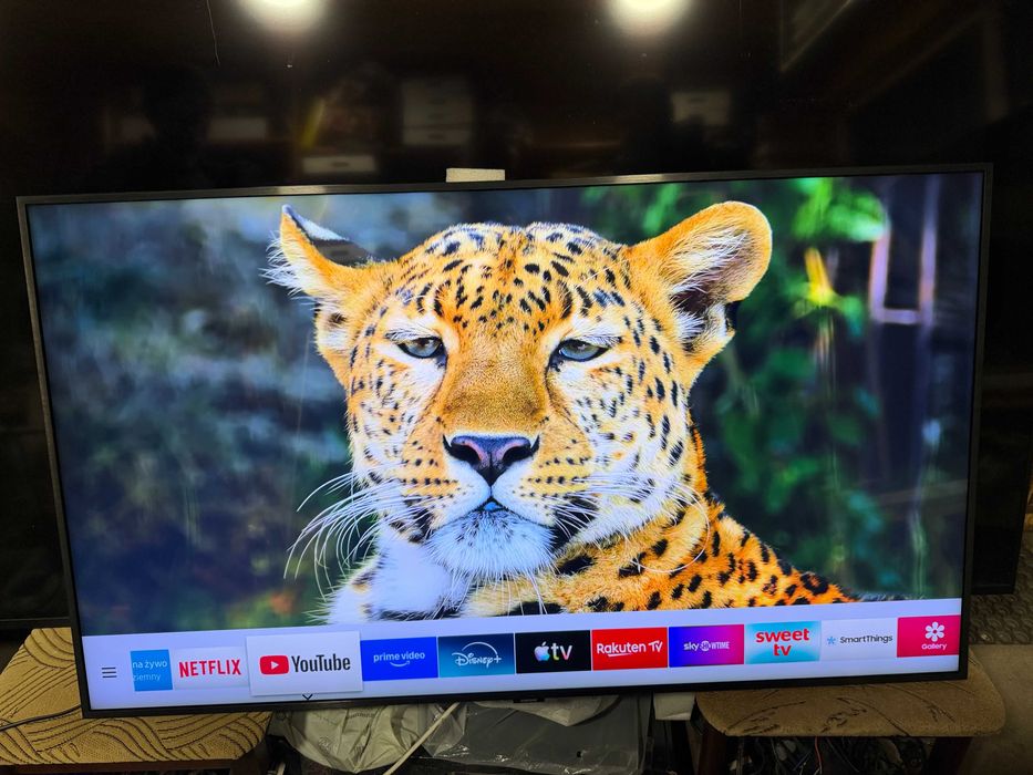 Telewizor TV Samsung QE55Q60R 55 Cali 4K Smart TV QLED DVBT2 Hevc