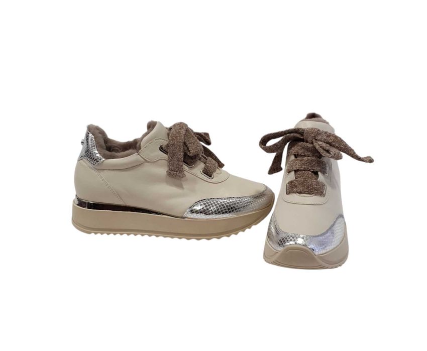 Італійське зимове жіноче взуття кросівки фірми Kelton р.36,37,38 Хутро