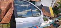 Drzwi prawe przod do Renault Scenic 1