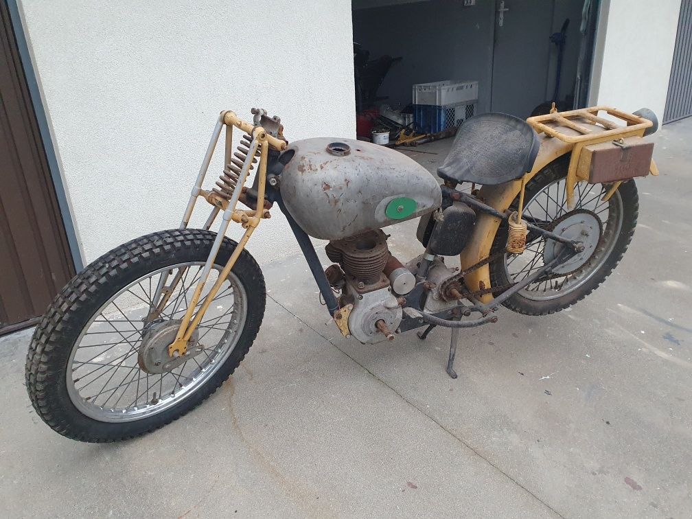BSA C10 sprzedam części w całości wsk wfm shl
